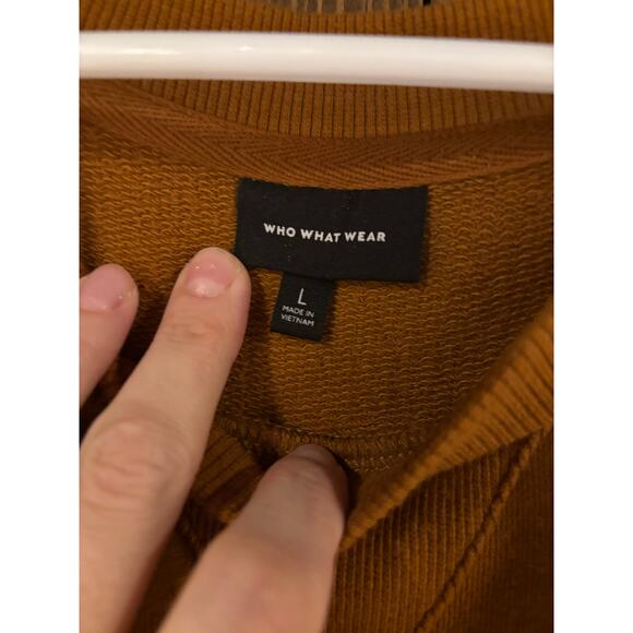 Who What Wear Short Sleeve Sweatshirt Large - Picture 5 of 6